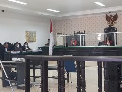 Jaksa Tuntut Tiga Terdakwa Kasus Jembatan Apung Lembata 2 dan 5 Tahun Penjara