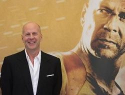 Gegara Ini, Bruce Willis Pensiun dari Dunia Akting