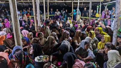 Panglima Laot Kabupaten Bireuen Kaget, Ratusan Pengungsi Rohingya Terdampar di Aceh