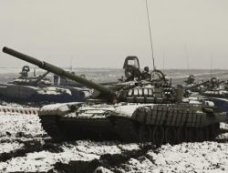 Buntut Invasi ke Ukraina, Kanada Minta Warganya Segera Tinggalkan Rusia