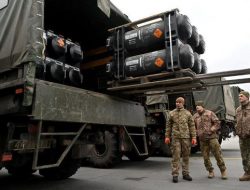 Ukraina Klaim Segera Dapat Pasokan Rudal Penghancur Tank dari AS
