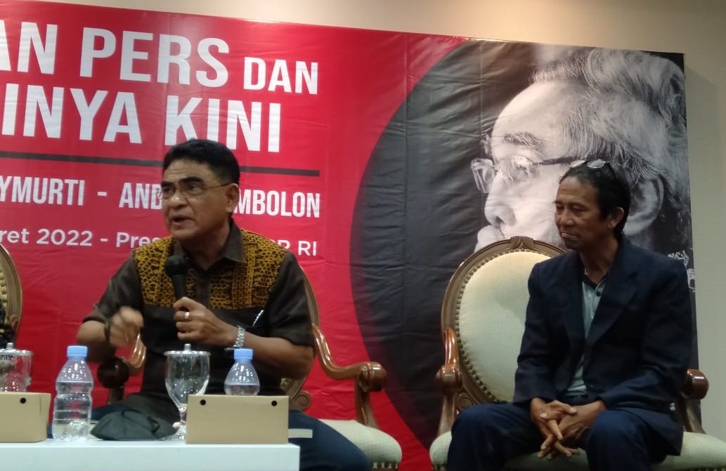 Sabam Sirait: Berpolitik Sebagai Panggilan Hidup