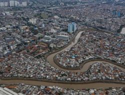 Menteri PUPR: Seluruh Pihak Harus Menjaga Kebersihan Sungai Ciliwung