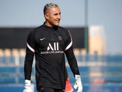 Keylor Navas Buka Rumahnya Jadi Penampungan Pengungsi Ukraina