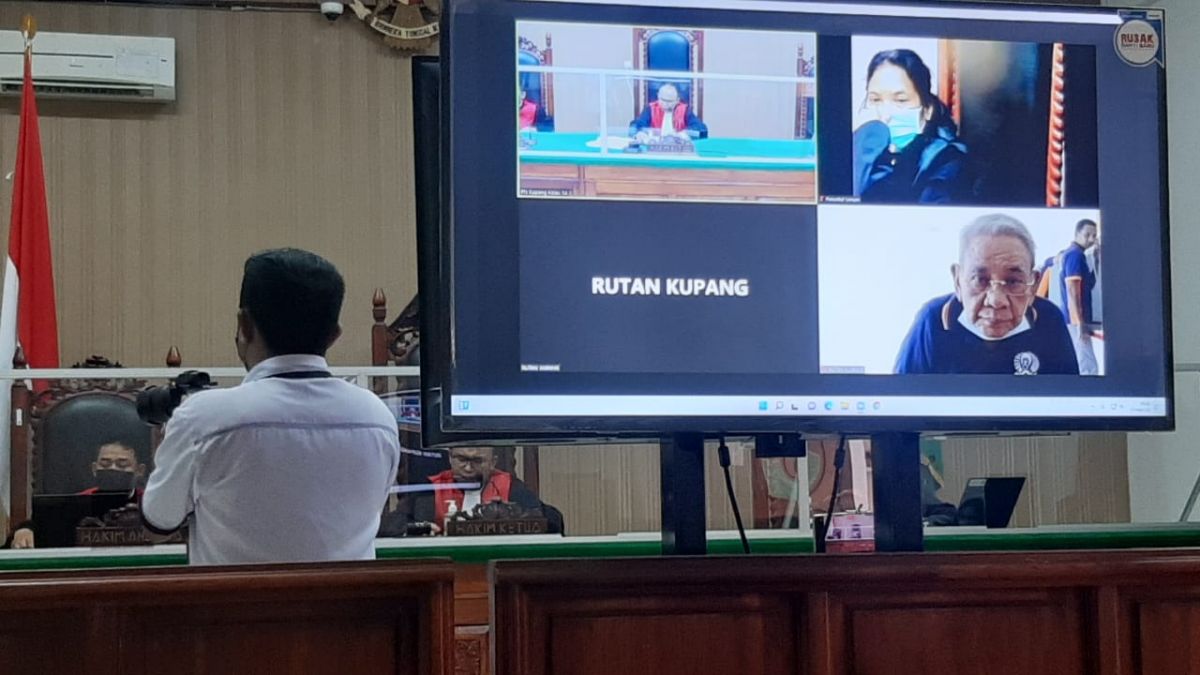 Terbukti Korupsi, Eks Anggota DPD RI Divonis Enam Tahun Penjara