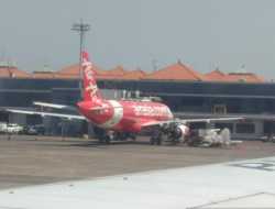Pesawat Air Asia Alami Roda Keluar Jalur di Bandara Komodo Labuan Bajo