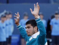 TENIS – Tembus 10 Besar ATP, Prestasi Carlos Alcaraz Dipuji  Badosa dan Osaka