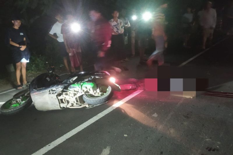 Dua Orang Ditemukan Tewas Tergeletak di Jalan