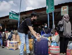 Jumlah Penumpang di Terminal Kalideres Meningkat