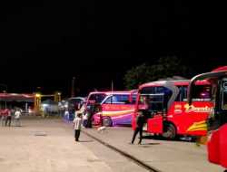 Sebanyak 25 Ribu Pemudik Menyebrang ke Poto Tano NTB