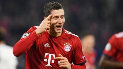 LIGA JERMAN - Oliver Kahn Tepis Rumors Lewandowski Bakal Hengkang