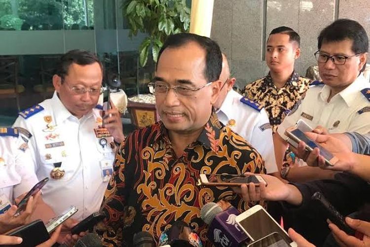 Menhub Ingatkan Operator Teliti Cek Keselamatan Penerbangan