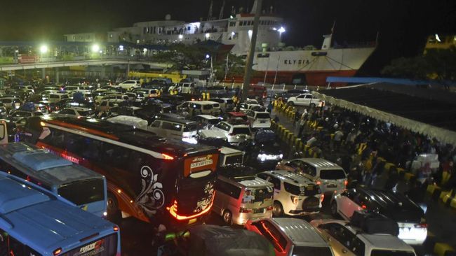 Dermaga Pelabuhan Merak