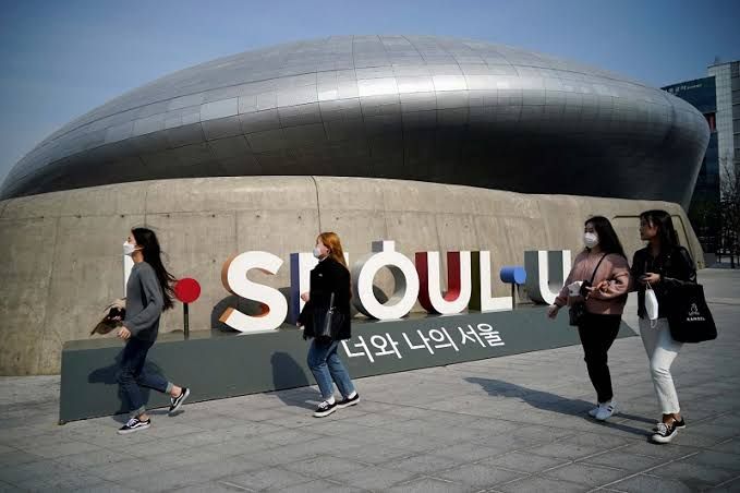 Kasus Berkurang, Korsel Cabut Aturan Jaga Jarak