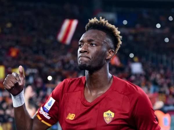 Tammy Abraham Kasih Kode Penggemar Arsenal