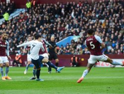 Son Heung-Min Hattrick, Tottenham Lumat Villa 4-0
