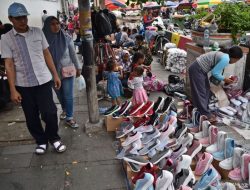 DKI Targetkan Revitalisasi Trotoar Kawasan Kota Tua Rampung Juli Ini