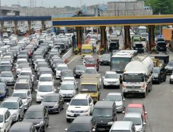 Pucak Arus Balik Lebaran 2024 Hari Ini