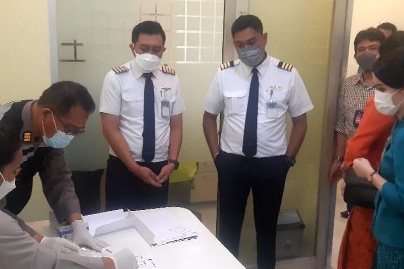 Polda Sumut Tes Urine Awak dan Kru Pesawat