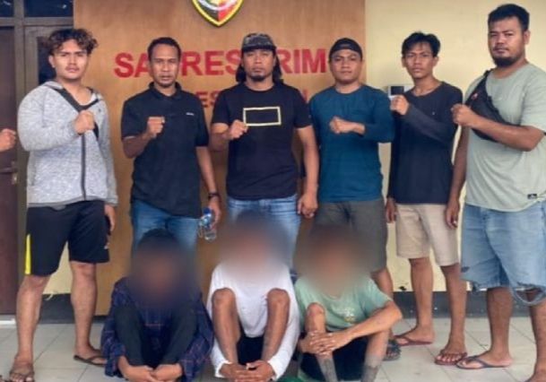 Asik Bikin Sejam Panah, Tiga Pemuda di Dompu Ditangkap