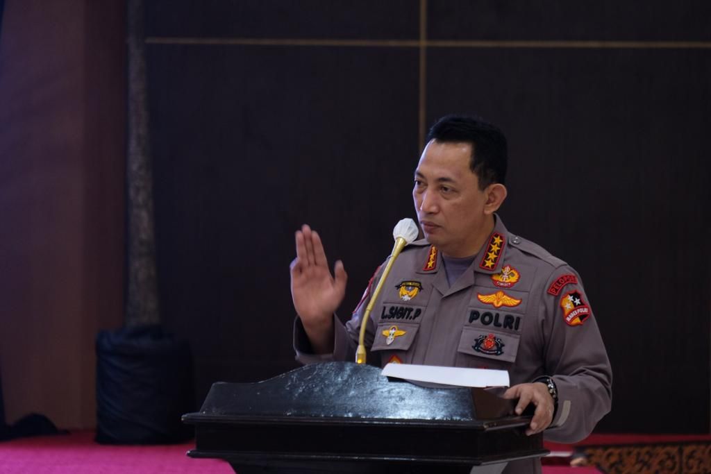 Kapolri Mutasi Kombes Budhi Herdi ke Yanma Polri