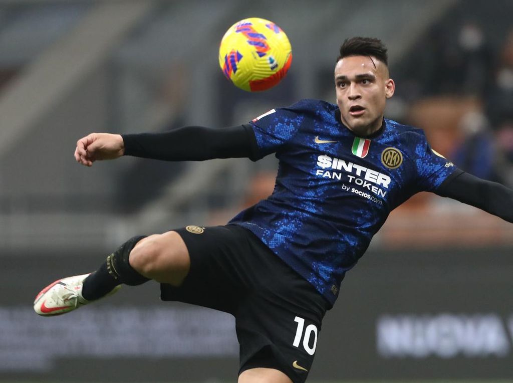LIGA UTALIA - Inter Kalahkan Cagliari, Perebutan Scudetto Lanjut ke Pekan Terakhir