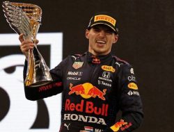 GP Jepang Penuh Drama, Max Verstappen Rebut Gelar Juara Dunia F1