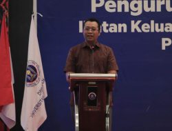 Gubernur NTB Zulkieflimansyah Lantik Pengurus DPW IKA UII NTB Wilayah Indonesia Indonesia Timur