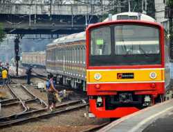 Kereta Commuter Line Angkut 19 Juta Penumpang Selama Libur Lebaran 2025