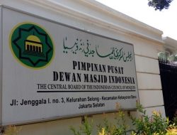 DMI Larang Pengurus Masjid Beri Panggung Bagi Tokoh Politik
