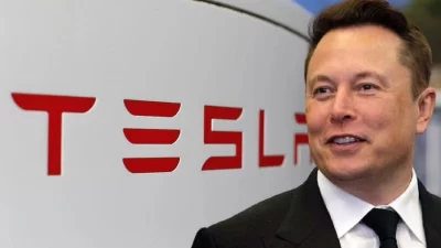 Elon Musk Klaim Tesla Bisa Turunkan Harga Mobil Listriknya jika Inflasi Mereda