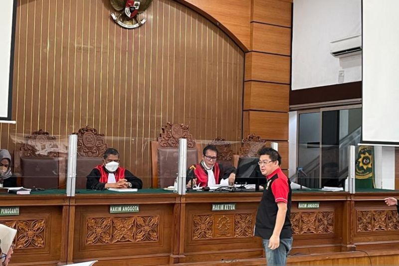 Alvin Lim Dituntun 6 Tahun Penjara