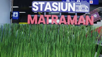Pengguna Commuter Line di Sejumlah Stasiun Transit Akan Dapat Paket Takjil Gratis