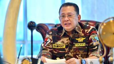 Bamsoet dan Pimpinan MPR Sambangi Jokowi Sampaikan PPHN Tanpa Lewat Amendemen