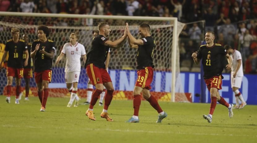 Belgia Pesta Gol 6-1 Atas Polandia