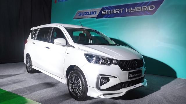 Ertiga Hybrid Resmi Meluncur, Harga 200 Jutaan