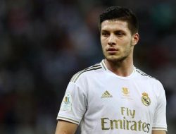 Fiorentina Pinjam Luca Jovic dari Madrid