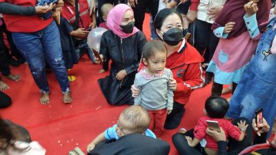 Puan Ajak Anak-anak Bernyanyi Hingga Gratiskan Lahiran Ibu Hamil di Gebyar Pelayanan Kesehatan PDIP