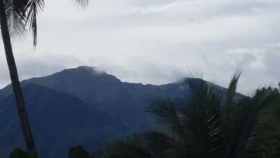 Gunung Kelimutu