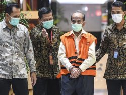 Sidang Kasus Dugaan Suap, Mantan Gubernur Riau Dituntut Dua Tahun Penjara