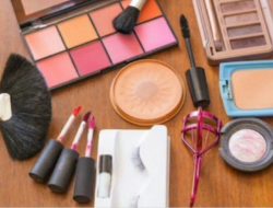 Dinilai Berbahaya, BPOM Sumbar Ingatkan Masyarakat Selalu Cek Izin Edar Produk Kosmetik