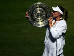 TENIS – Taklukkan Ons Jabeur, Rybakina Juara Wimbledon