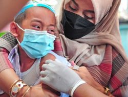 Pakar: Vaksin Booster Belum Diperlukan untuk Anak