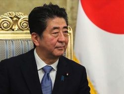 Eks PM Jelang Shinzo Abe Meninggal Dunia Usai Ditembak