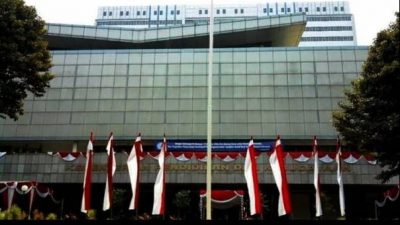 kemendikbud dpr