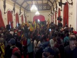 Rumahnya Diduduki Massa, Presiden Sri Lanka Mengundurkan Diri Pekan Depan