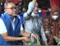 PAN Bantah Zulhas Pakai Program Pemerintah untuk Promosikan Putrinya