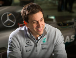 FORMULA 1 – Wolff Yakin Mercedes “Makin Dekat” Raih Kemenangan Pertama Musim Ini