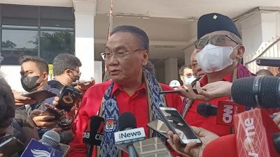 Ogah Komentari Polemik Ucapan Selamat Hut NasDem, Bambang Pacul: Tanya Pak Jokowi dan Surya Paloh Lah!