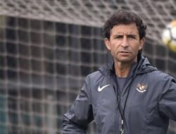 Eks Pelatih Timnas Luis Milla Resmi Gabung Persib Bandung